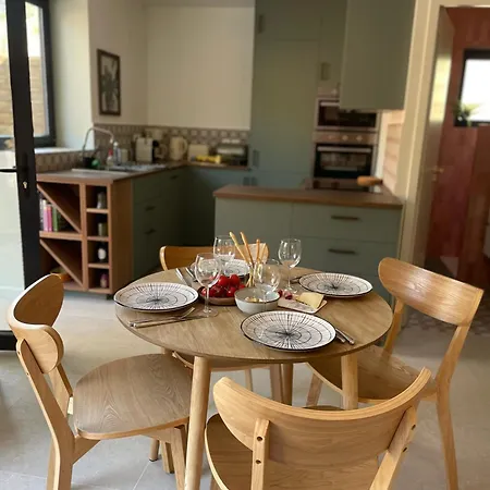 Rez De Jardin De Apartment Hyères