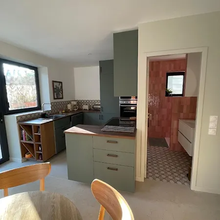 Rez De Jardin De Apartment Hyères