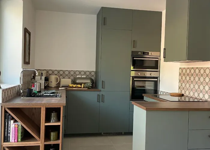 Rez De Jardin De Apartment *