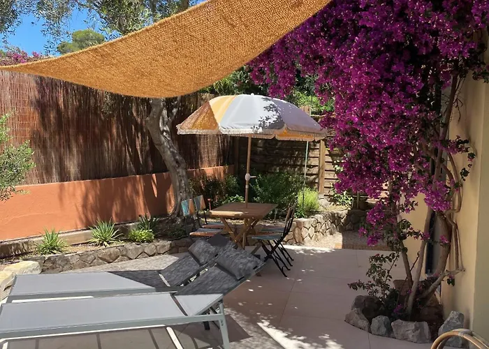 Rez De Jardin De Daire Hyères